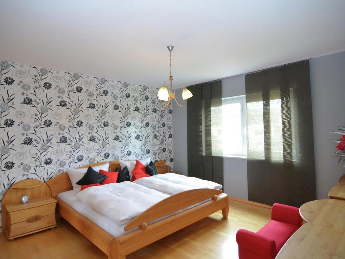 Wonderful Apartment With Barrel Sauna Stockheim  Экстерьер фото